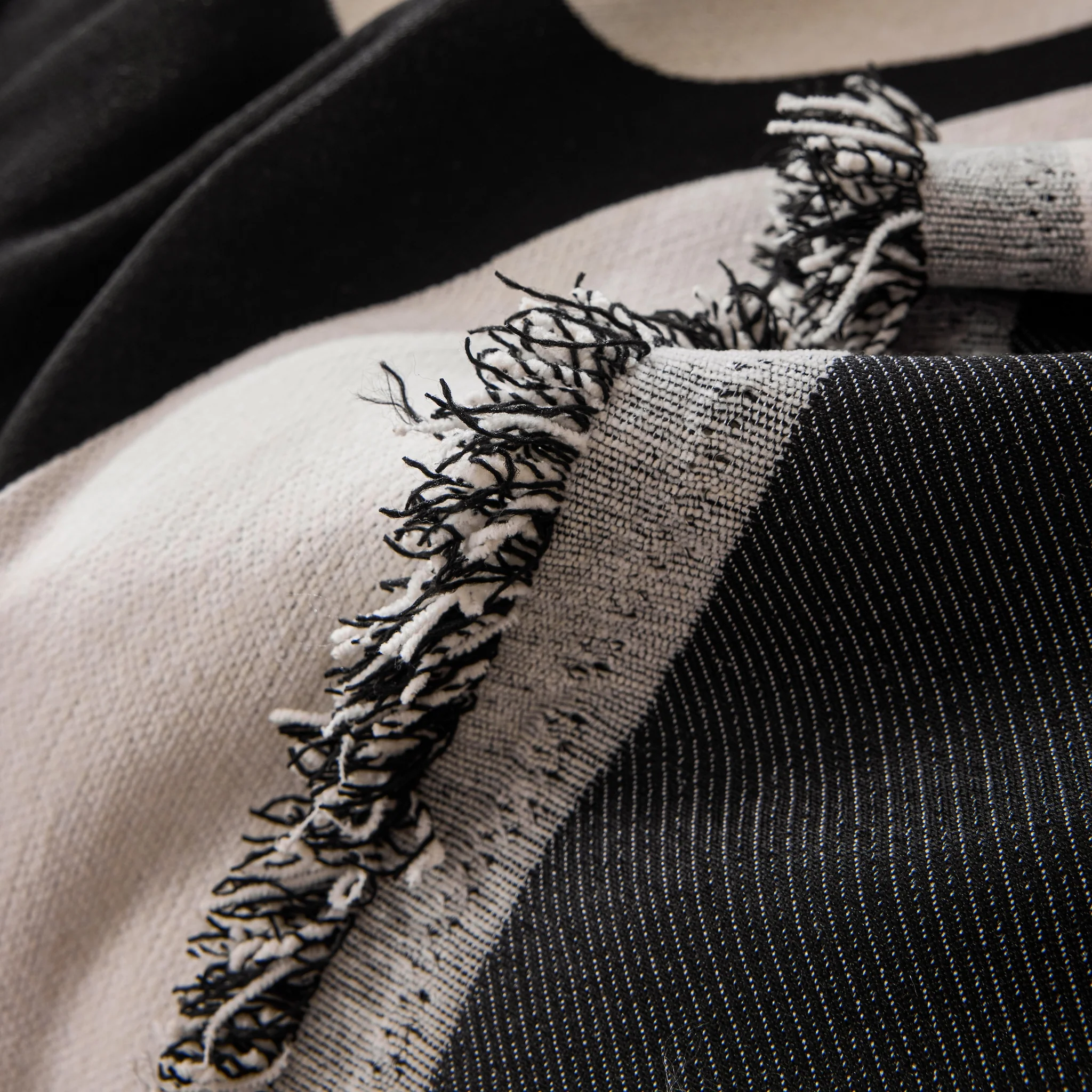 Magic Sofa Blanket - Ember Mono - Image 8